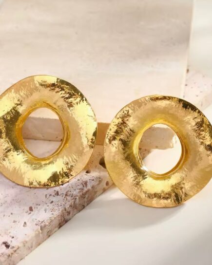 Golden orbit
