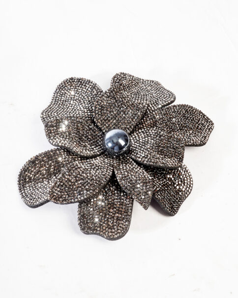 silver bloom brooch