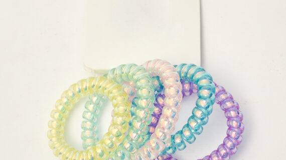 Holographic ruffle