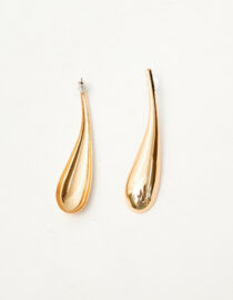Molten drop earrings