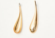 Molten drop earrings