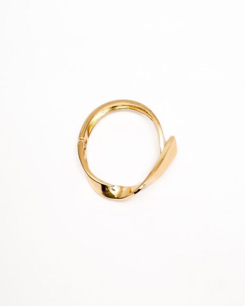 Serpina Gold Bangle