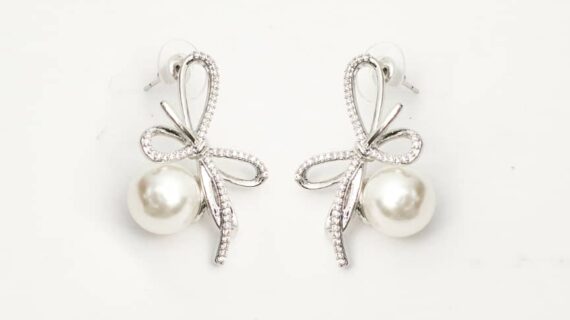Pearl Bow